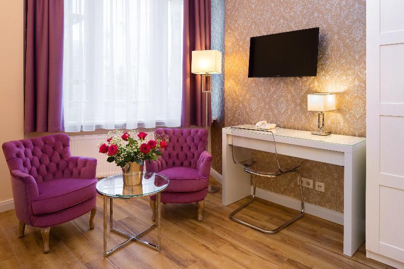 Hotel Amc - Schoeneberg Berlim