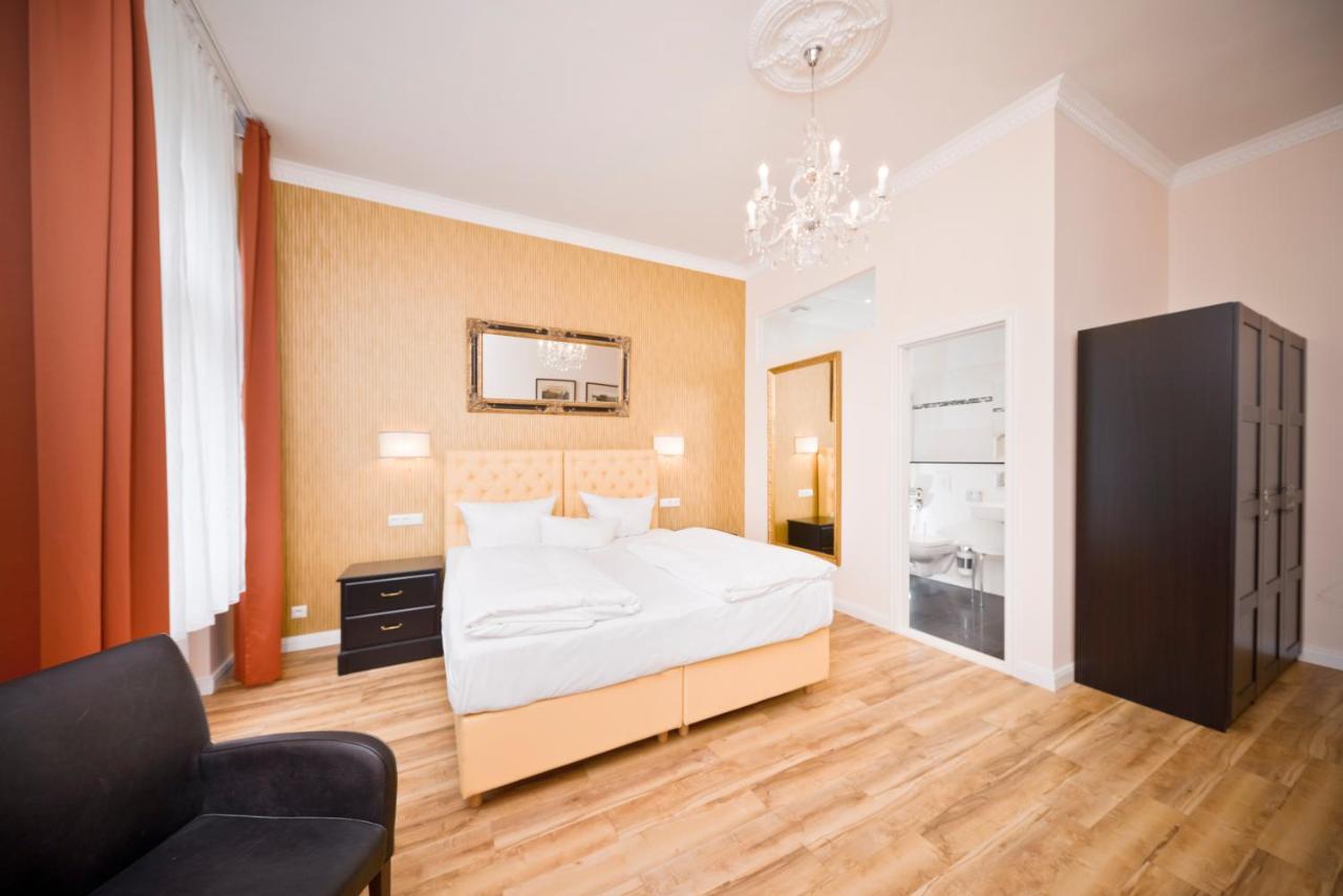 Hotel Amc - Schoeneberg Berlim